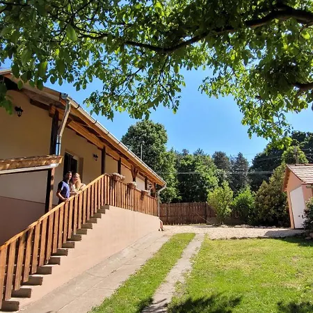 Gárdonyi Ház Сasa de vacaciones Saly