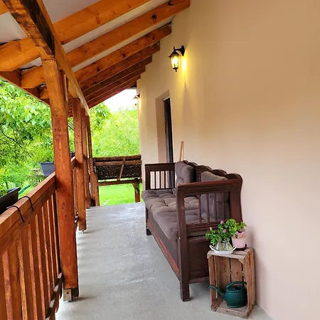 Сasa de vacaciones Gárdonyi Ház Saly